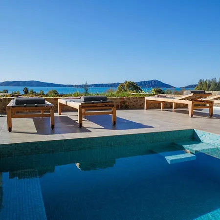 Hills - Luxury With Private Pool, Garden & Seaview * Gialova