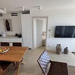 Ferienhaus Hills - Luxury With Private Pool, Garden & Seaview