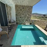 Hills - Luxury With Private Pool, Garden & Seaview * Gialova
