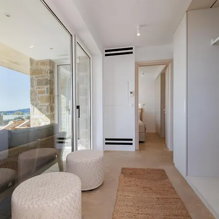 Holiday home Hills 6 - Luxury With Private Pool Gialova