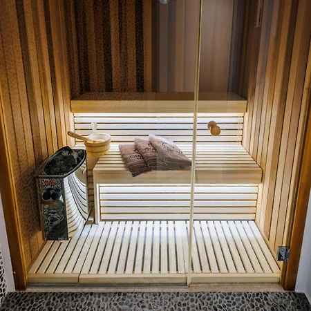 Hills - Luxury With Private Pool, Sauna, Garden & Seaview * Jálova