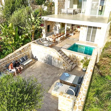 Hills - Luxury With Private Pool, Garden & Seaview Vakantiehuis