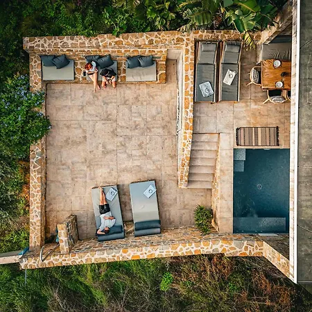 Hills - Luxury With Private Pool, Garden & Seaview Ferienhaus Gialova