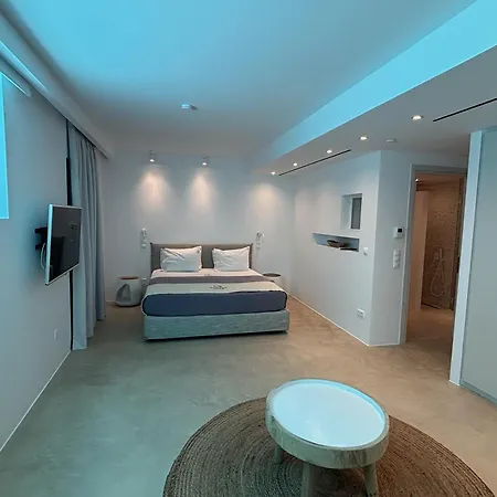 Hills - Luxury With Private Pool, Sauna, Garden & Seaview *