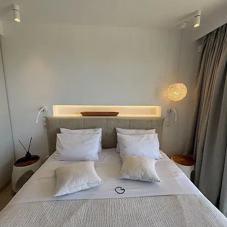Hills - Luxury With Private Pool, Sauna, Garden & Seaview Jálova