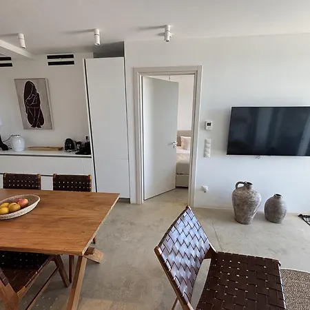 Nyaraló Hills - Luxury With Private Pool, Sauna, Garden & Seaview