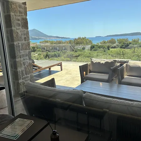 Hills - Luxury With Private Pool, Sauna, Garden & Seaview Nyaraló *