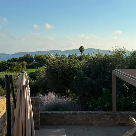 Nyaraló Hills - Luxury With Private Pool, Sauna, Garden & Seaview