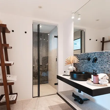 Hills - Luxury With Private Pool, Sauna, Garden & Seaview Jálova