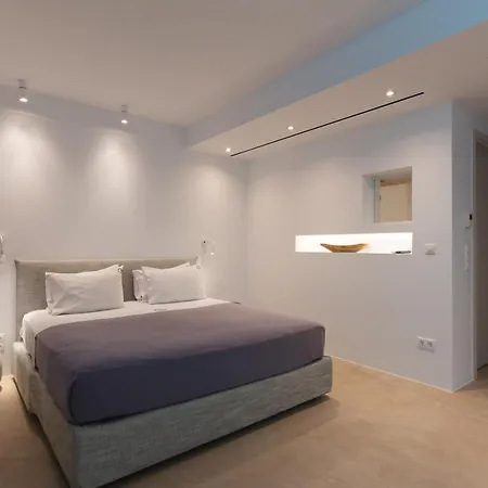 Nyaraló Hills - Luxury With Private Pool, Sauna, Garden & Seaview *