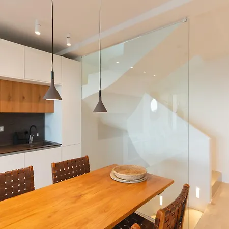 Hills - Luxury With Private Pool, Sauna, Garden & Seaview Nyaraló
