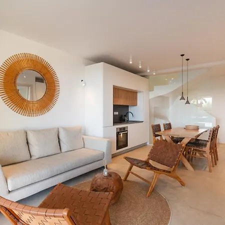 Nyaraló Hills - Luxury With Private Pool, Sauna, Garden & Seaview