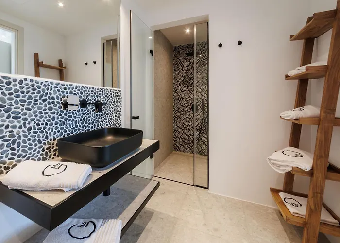 Hills - Luxury With Private Pool, Garden & Seaview Tatil Evi