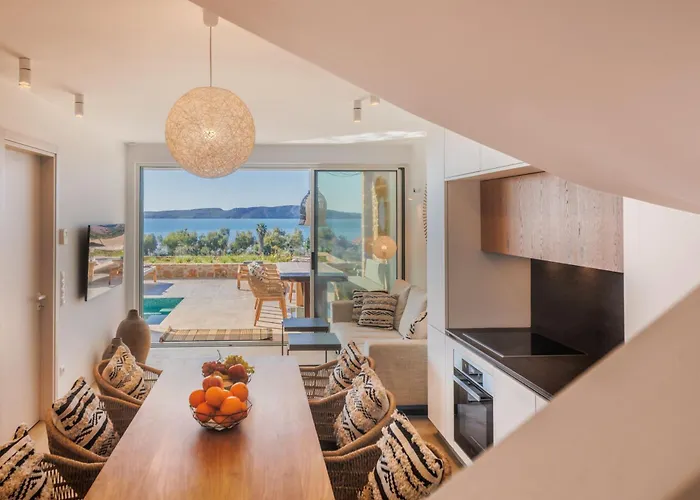 Hills - Luxury With Private Pool, Garden & Seaview * Gialova