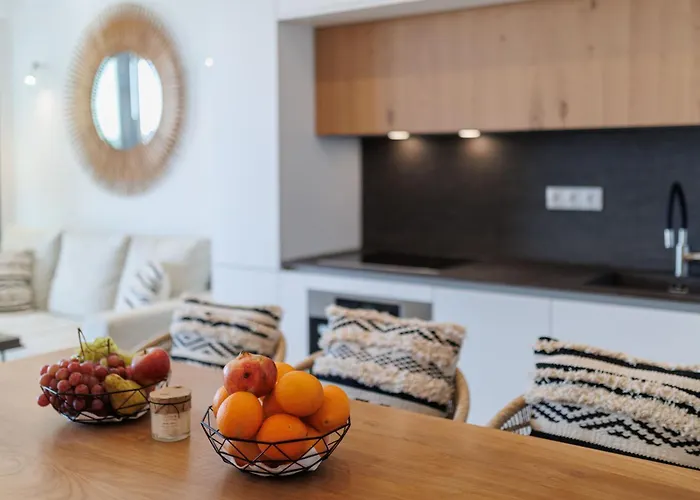 Hills - Luxury With Private Pool, Garden & Seaview Tatil Evi *